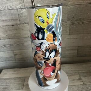 Looney Tunes Character Tumbler 20oz Stainless Steel